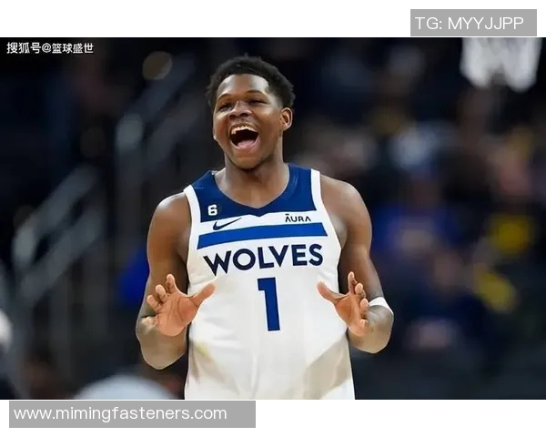 爱德华兹独得39分仍无缘最佳球员，克莱凭借末节17分逆转夺冠_619