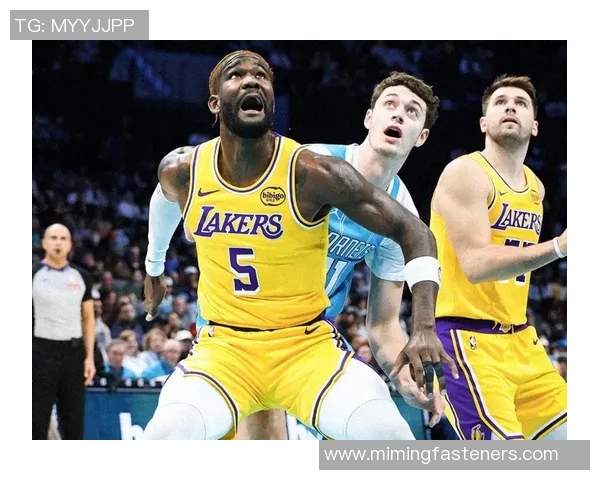 2009年湖人队与黄蜂队激战回顾：经典对决与精彩瞬间全解析